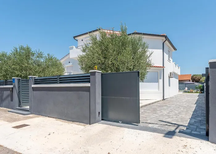 Amazing In Biograd * Opatijski Torovi