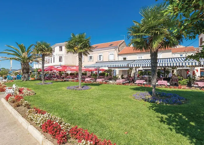 Amazing In Biograd Opatijski Torovi