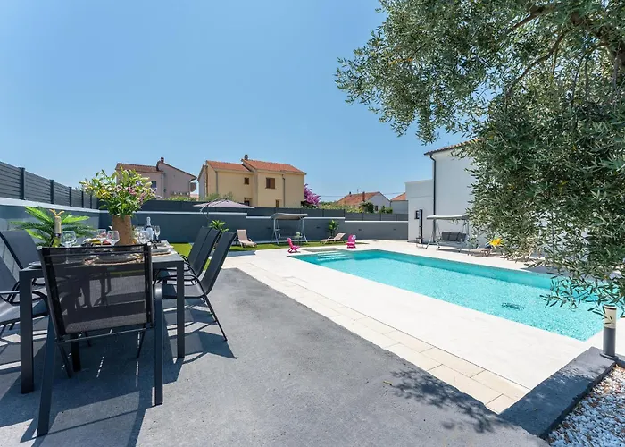 Amazing In Biograd Nyaraló Opatijski Torovi